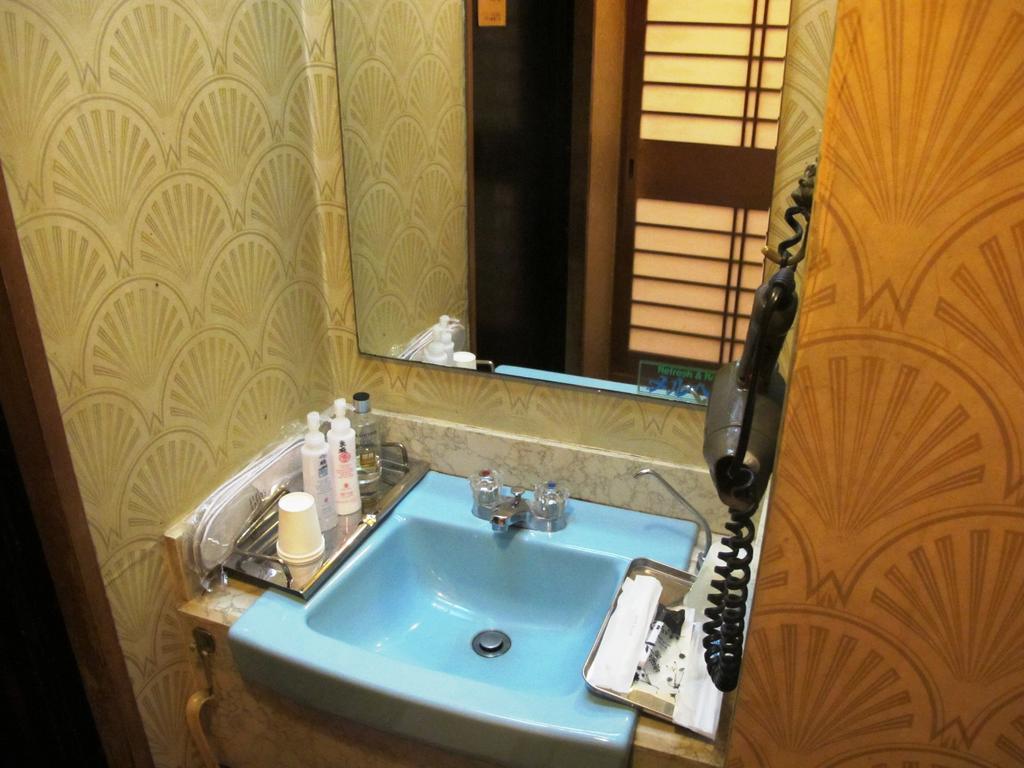 Auberge de jeunesse Yoshi'S House à Ōsaka Extérieur photo
